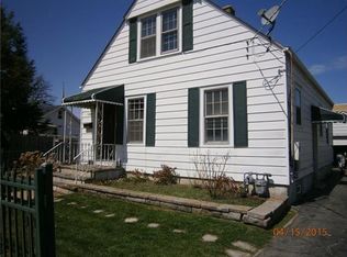 1820 N Lewis Ave, Waukegan, IL 60087