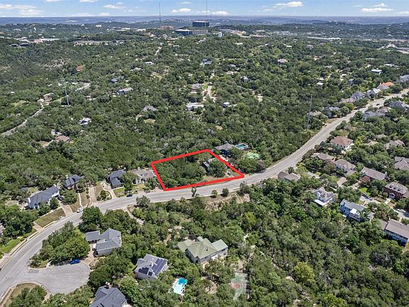 3rd image of 6635 Whitemarsh Valley Walk