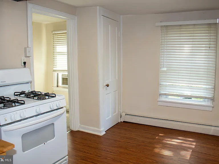 124 Washington Rd #2 — Photo 8