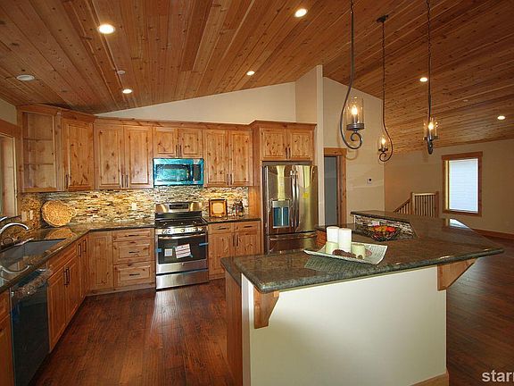 2nd image of 1568 Aztec Way
