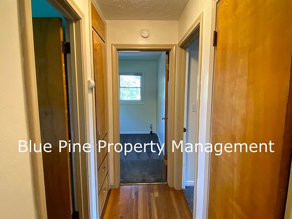 4th image of 1532 Claire View Ln