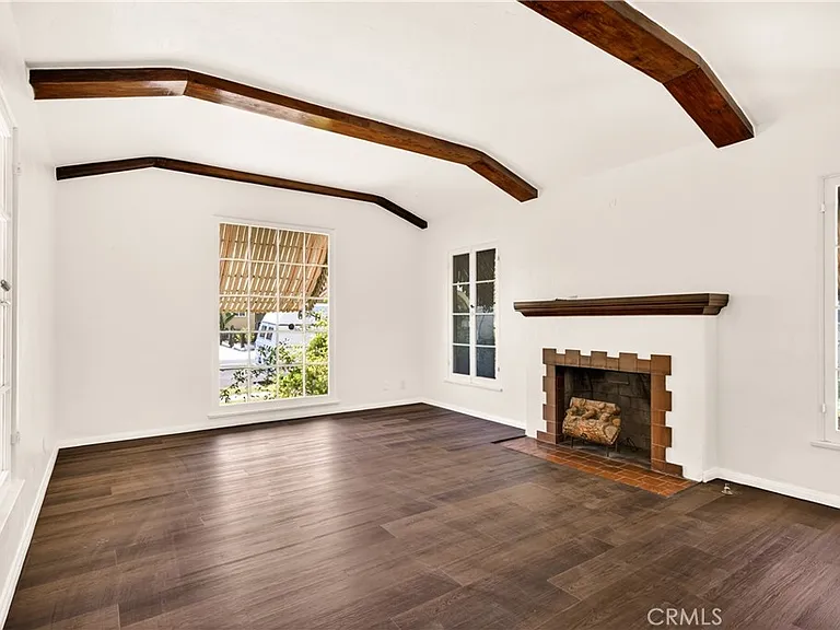 4167 Brunswick Ave — Photo 4