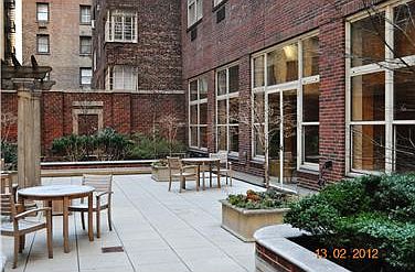 2nd image of 120 E 87th St #R18-j