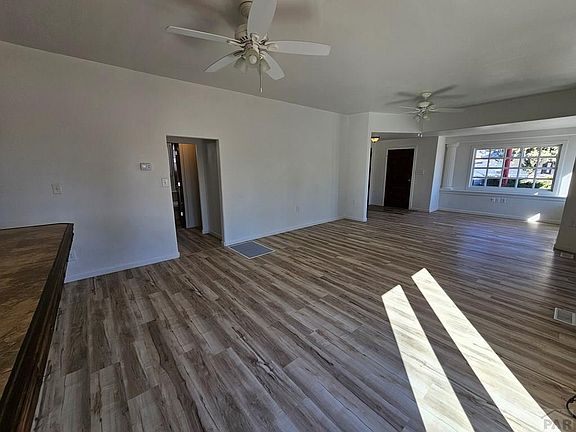 5th image of 207 S Dugger Ave