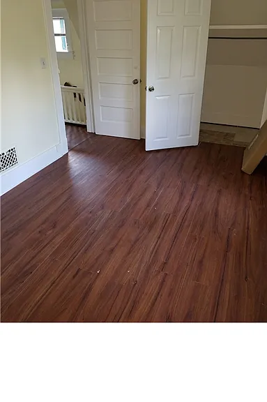 508 Benjamin St — Photo 15