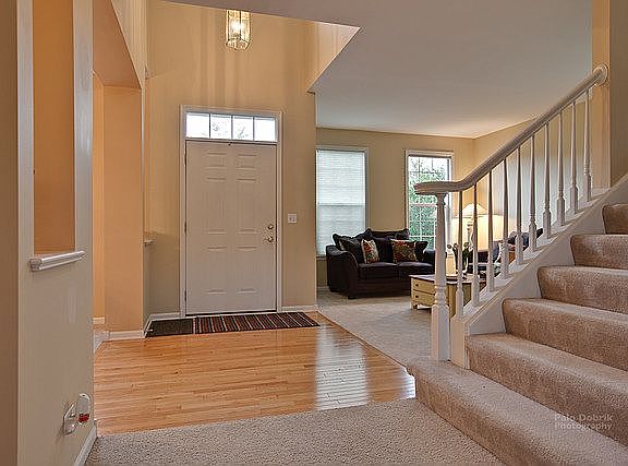 3rd image of 1452 Greystone Dr
