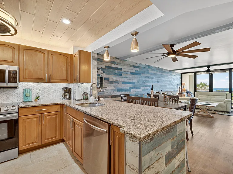 10680 S Ocean Dr #105 — Photo 2