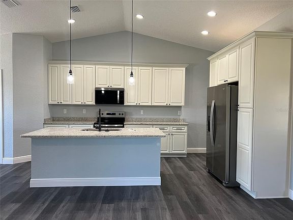 2nd image of 55 NW 45th Loop