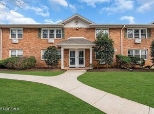96 East Ave APT 45, Atlantic Highlands, NJ 07716