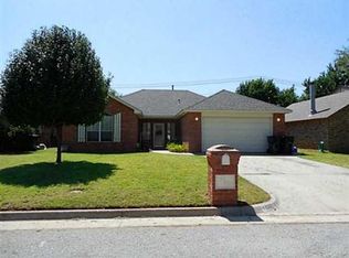 11305 N Eagle Ln, Oklahoma City, OK 73162