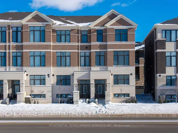 11411 Leslie St, Richmond Hill, ON L4S 1P2