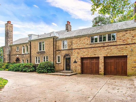 2nd image of 49666 Villa View Dr