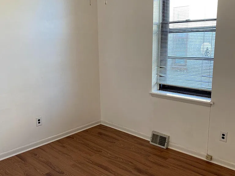 1703 W Diamond St #2 — Photo 12