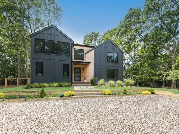 21 Three Mile Harbor Dr, East Hampton, NY 11937