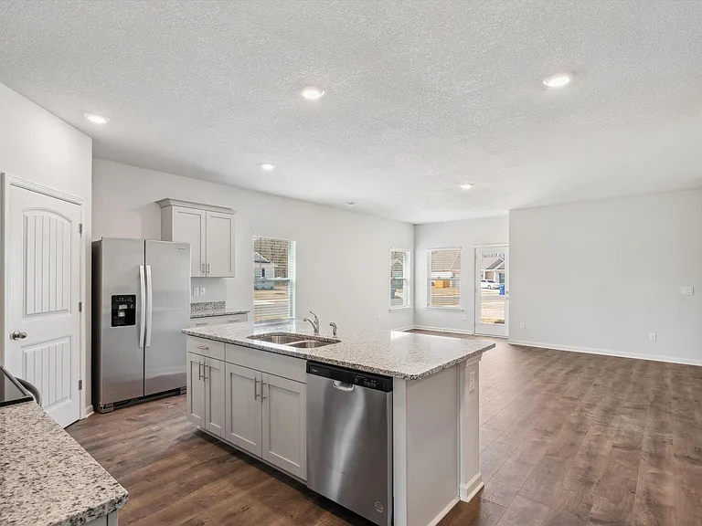85 Kipling Dr — Photo 9