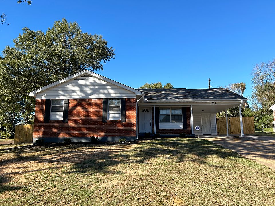 1st image of 1702 Brookhaven Dr