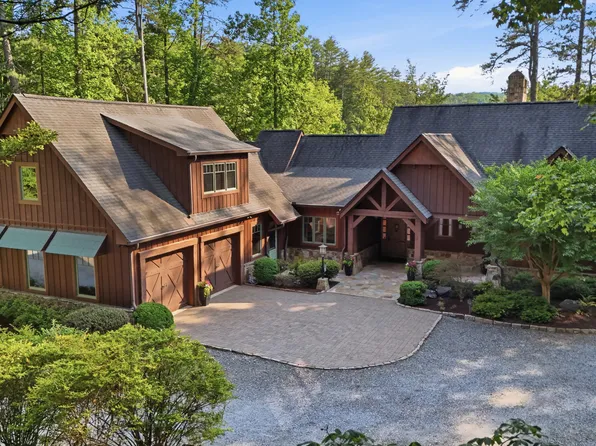 75 Marshall Ln, Tiger, GA 30576