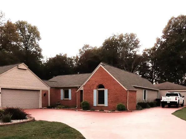 65 Deer Creek Rd, Mayfield, KY 42066