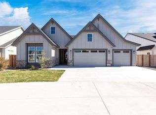 6608 S Mountaintop Way, Meridian, ID 83642