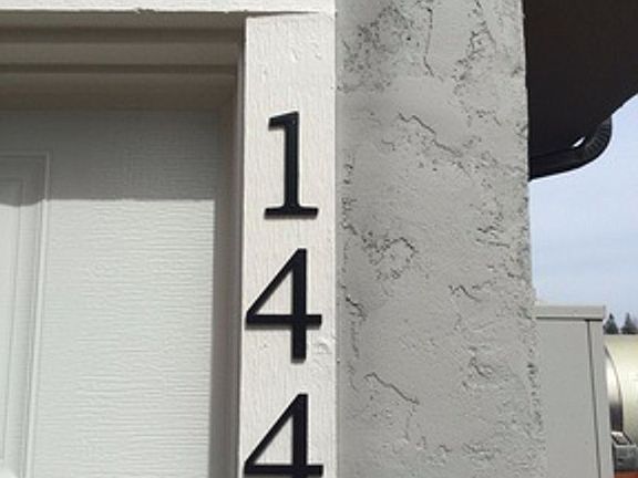 3rd image of 144 Frisbie St