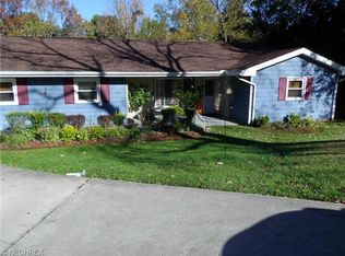 1945 Dunzweiler Dr, Zanesville, OH 43701