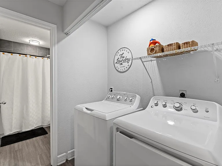 17 S Greenbud Ct — Photo 9