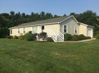 11 Modena Cir, Westfield, MA 01085