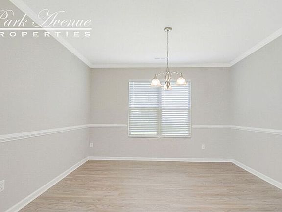 5th image of 410 Ganyard Farm Way