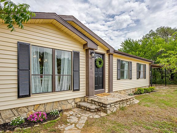 5th image of 2600 Houston Ct