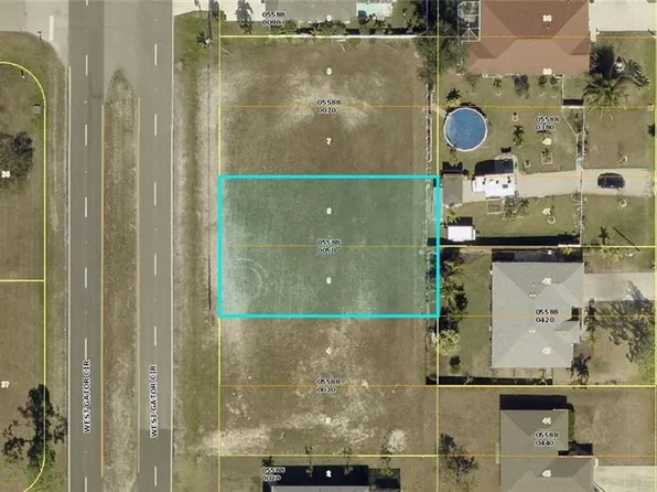 3517 W Gator CIR, CAPE CORAL, FL 33909