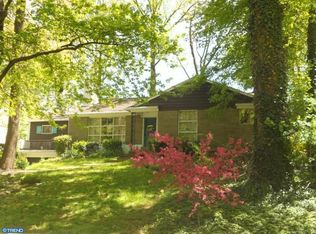 318 Valley Brook Rd, Ambler, PA 19002