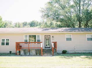 13917 Riverview Dr, New London, MO 63459