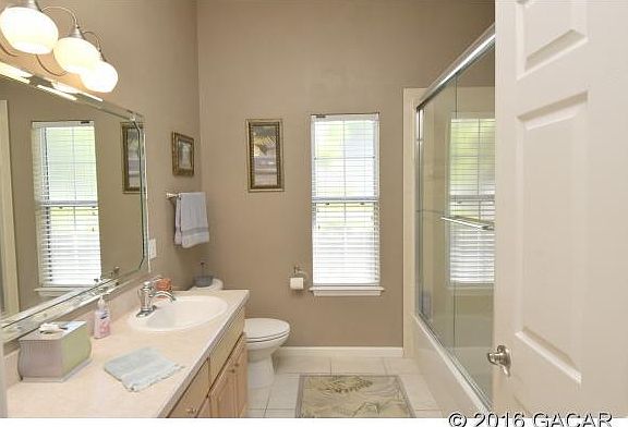 5th image of 11927 NW 69th Way