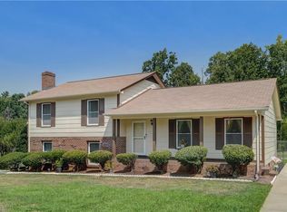 3320 Morning Dew Rd, Greensboro, NC 27407