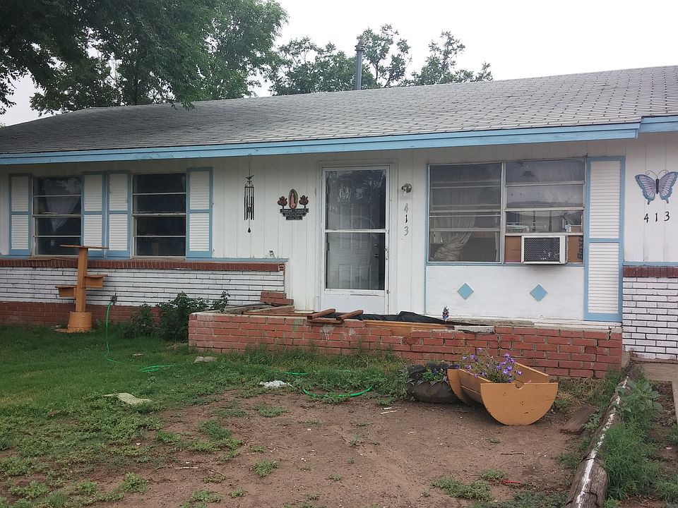 1st image of 413 Long St