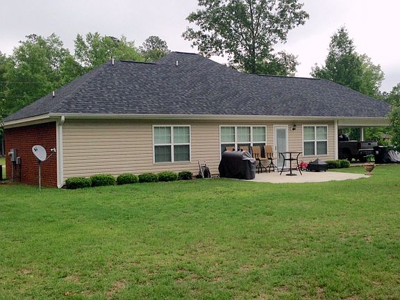 4th image of 1830 Garland Dr