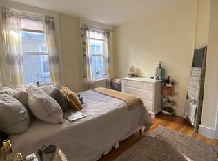 221 Hanover St #20, Boston, MA 02113