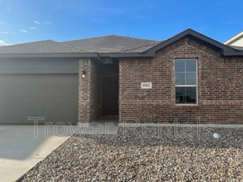 1st image of 1902 Twin Falls Dr