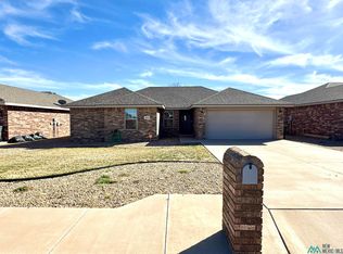 2413 Flagstone Dr, Clovis, NM 88101