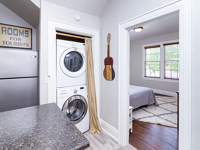1106 Kirkwood Ave #C — Photo 8