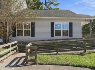 200 Palace Circle, Jacksonville, NC 28546