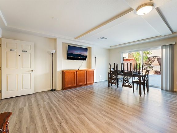 4th image of 8137 Crimson Creek Ct