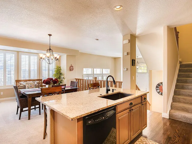 10706 Horseshoe Creek Point — Photo 9