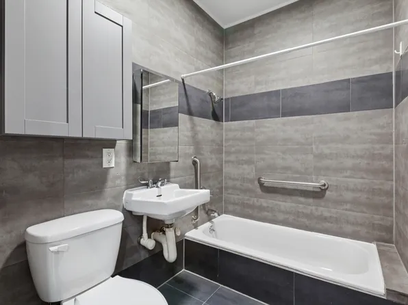 241a Madison Street image 7 of 22