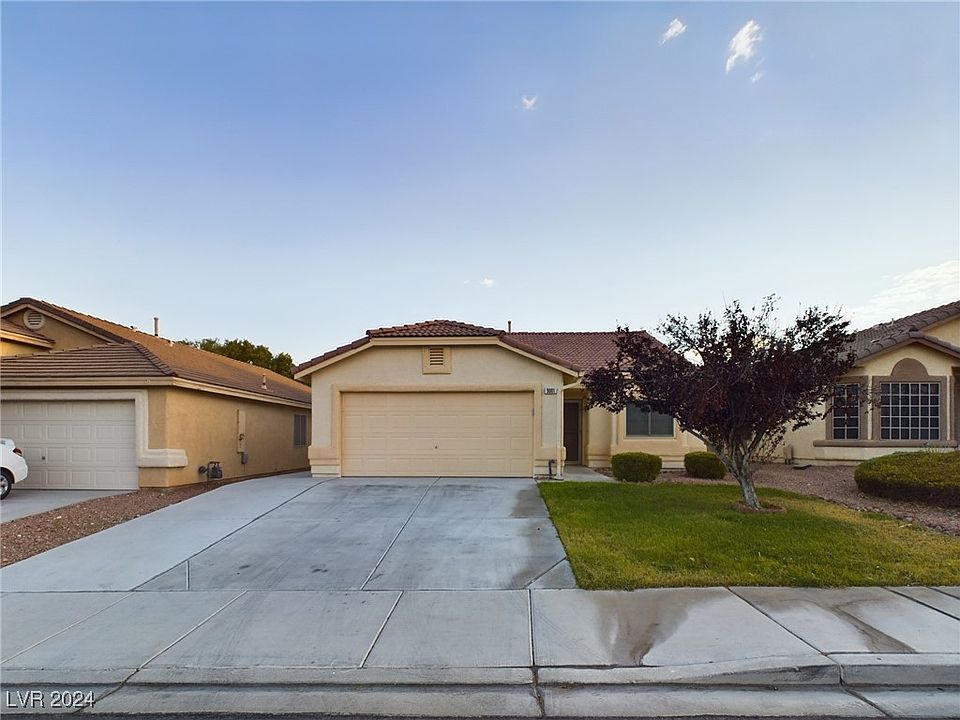 1st image of 5001 W El Campo Grande Ave