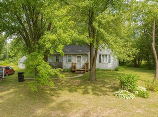 225 E 8th Ave, Stanley, WI 54768