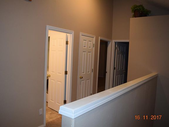 5th image of 3124 NE 13th Pl