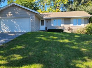 2749 Carol Pl, Rockford, IL 61109