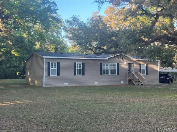 6478 State Road Hwy #44W, Lake Panasoffkee, FL 33538