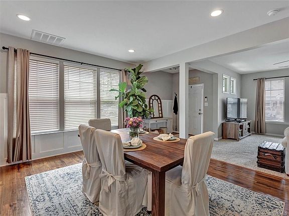 4th image of 8048 Rutland Village Dr #8048